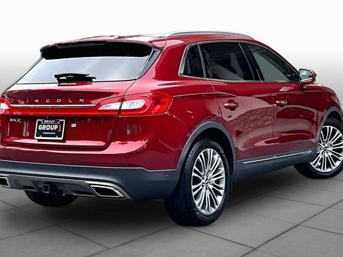 Used 2018 Lincoln MKX Reserve w/ Driver Assistance Package FWD image 13