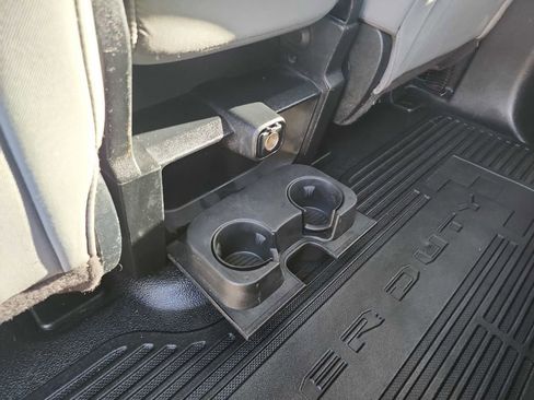 Used 2017 Ford F250 XL w/ Power Equipment Group image 31