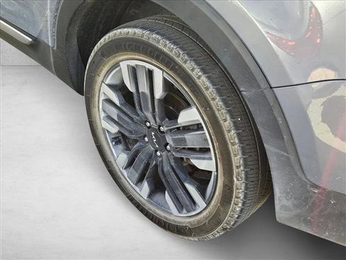 Used 2024 Kia Telluride SX Prestige image 13