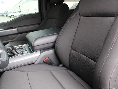 New 2026 Ford F150 XLT w/ Equipment Group 302A MID image 4