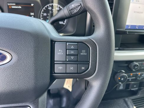 New 2025 Ford F550 2WD Regular Cab Super Duty image 15