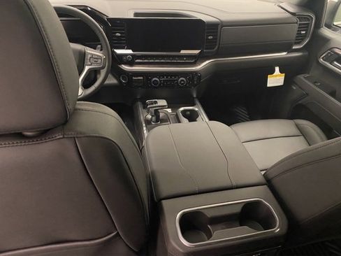 New 2026 Chevrolet Silverado 1500 LTZ w/ LTZ Premium Package image 13