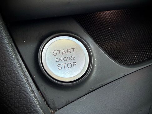 Used 2017 Audi Q3 2.0T Premium image 23