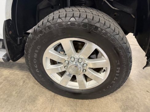 Used 2014 RAM 2500 Longhorn w/ Convenience Group AWD/4WD image 4