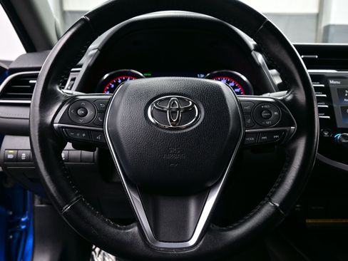 Used 2019 Toyota Camry XSE FWD image 24