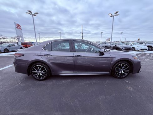 Certified 2023 Toyota Camry SE image 10