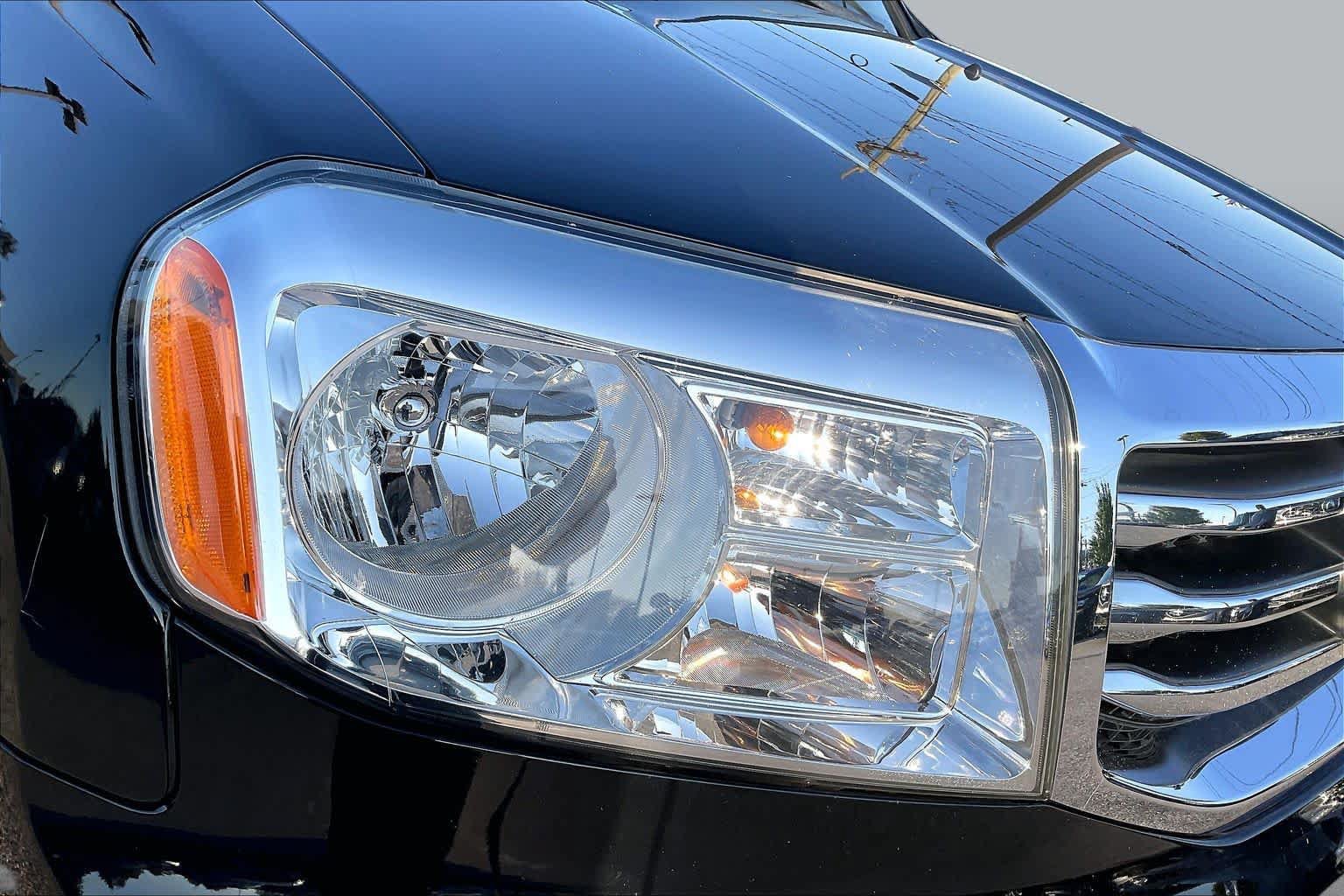 Used 2012 Honda Pilot Touring image 25