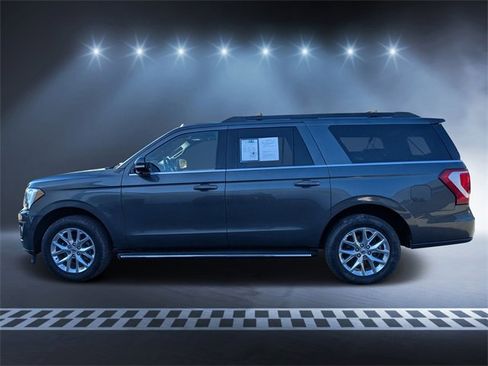 Used 2020 Ford Expedition Max XLT w/ Equipment Group 202A image 6