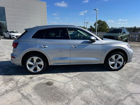 Certified 2023 Audi Q5 2.0T Premium Plus w/ Premium Plus Package image 4