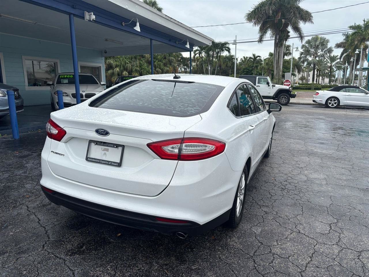 Used 2016 Ford Fusion S FWD image 5