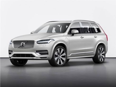 Used 2020 Volvo XC90 T5 Momentum w/ Protection Package Premier AWD/4WD image 1