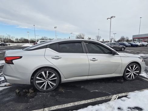 Used 2020 Nissan Altima 2.5 SR image 8