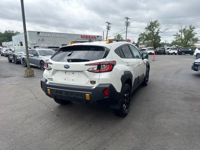 Used 2025 Subaru Crosstrek 2.5i Wilderness AWD/4WD image 2