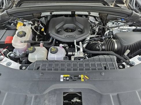 Used 2022 Jeep Grand Cherokee Trailhawk AWD/4WD image 31