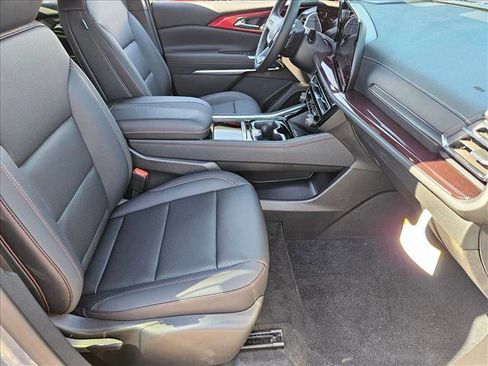 New 2026 Chevrolet Traverse Z71 image 18