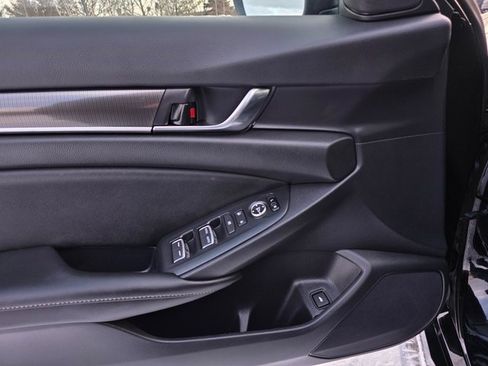Used 2022 Honda Accord Sport image 26