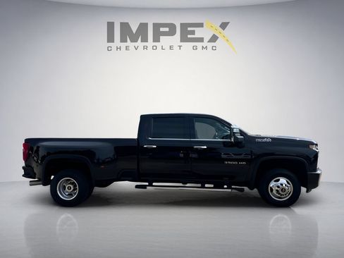 Used 2023 Chevrolet Silverado 3500 High Country AWD/4WD image 6