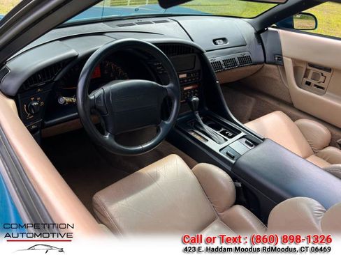 Used 1992 Chevrolet Corvette Coupe image 7