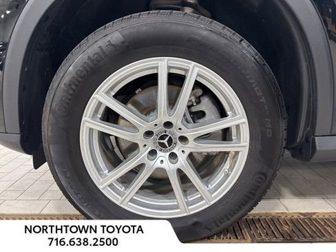 Used 2023 Mercedes-Benz GLC 300 4MATIC image 23