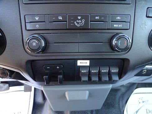 Used 2015 Ford F250 4x4 SuperCab FX4 w/ Power Equipment Group image 24