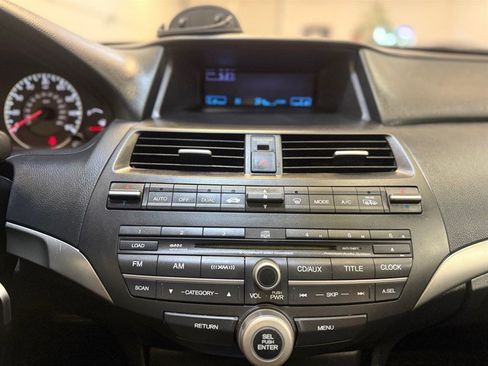 Used 2009 Honda Accord EX-L image 17