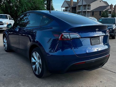 Used 2022 Tesla Model Y Long Range AWD/4WD image 10