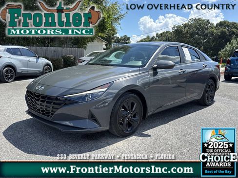 Used 2023 Hyundai Elantra SEL FWD image 1