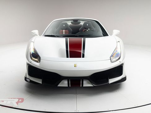 Used 2020 Ferrari 488 Pista Spider image 4