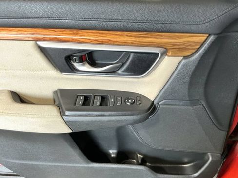 Used 2017 Honda CR-V EX image 10