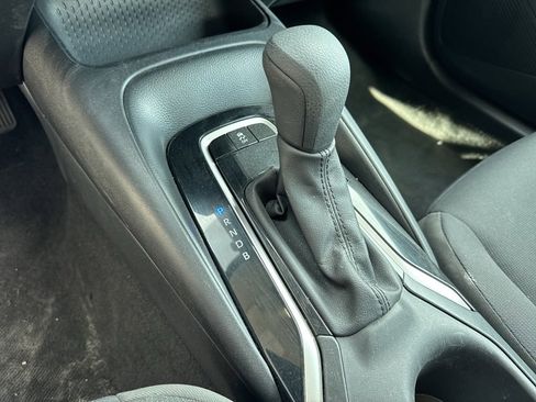 Used 2024 Toyota Corolla LE image 10