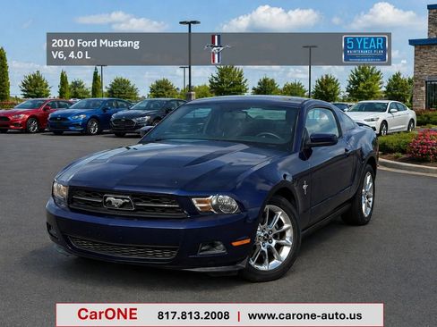 Used 2010 Ford Mustang GT RWD image 1