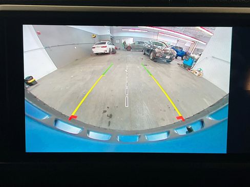 Used 2024 Jeep Wrangler Sport S w/ Technology Group image 9