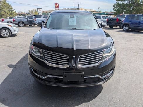 Used 2016 Lincoln MKX Reserve w/ Technology Package AWD/4WD image 2