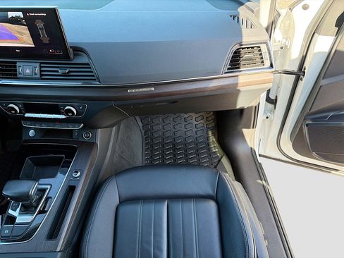 Certified 2023 Audi Q5 2.0T Premium w/ Convenience Package image 17