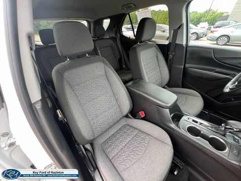 Used 2024 Chevrolet Equinox LT AWD/4WD image 24