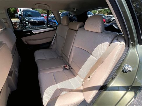 Used 2016 Subaru Outback 2.5i Premium AWD/4WD image 25