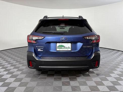 Used 2022 Subaru Outback Premium AWD/4WD image 9