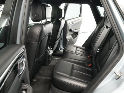 Used 2018 Porsche Macan S AWD/4WD image 47