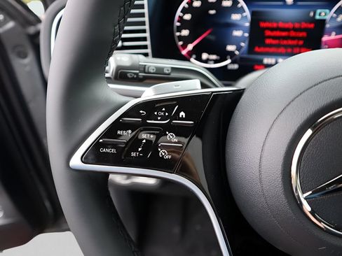 Certified 2026 Mercedes-Benz GLE 350 4MATIC image 36