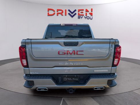 Used 2024 GMC Sierra 1500 Elevation w/ X31 Off-Road Package AWD/4WD image 7