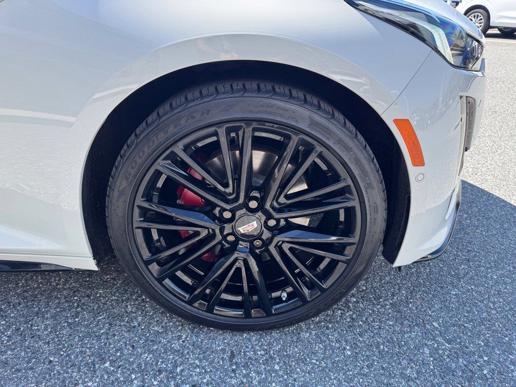 Used 2021 Cadillac CT5 V w/ Premium Package AWD/4WD image 13