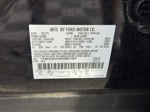 Used 2025 Ford Explorer Platinum w/ LUX Leather Package AWD/4WD image 24