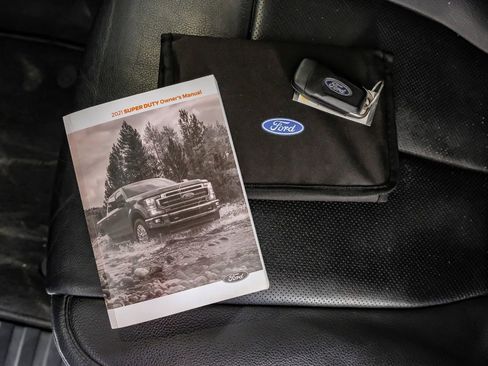 Used 2021 Ford F350 Lariat w/ Chrome Package image 66