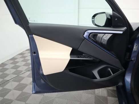 Used 2025 BMW X3 M50 w/ Premium Package image 26