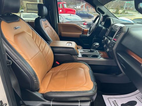 Used 2016 Ford F150 Limited w/ Trailer Tow Package image 18