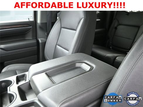 Used 2025 GMC Sierra 1500 SLT image 14