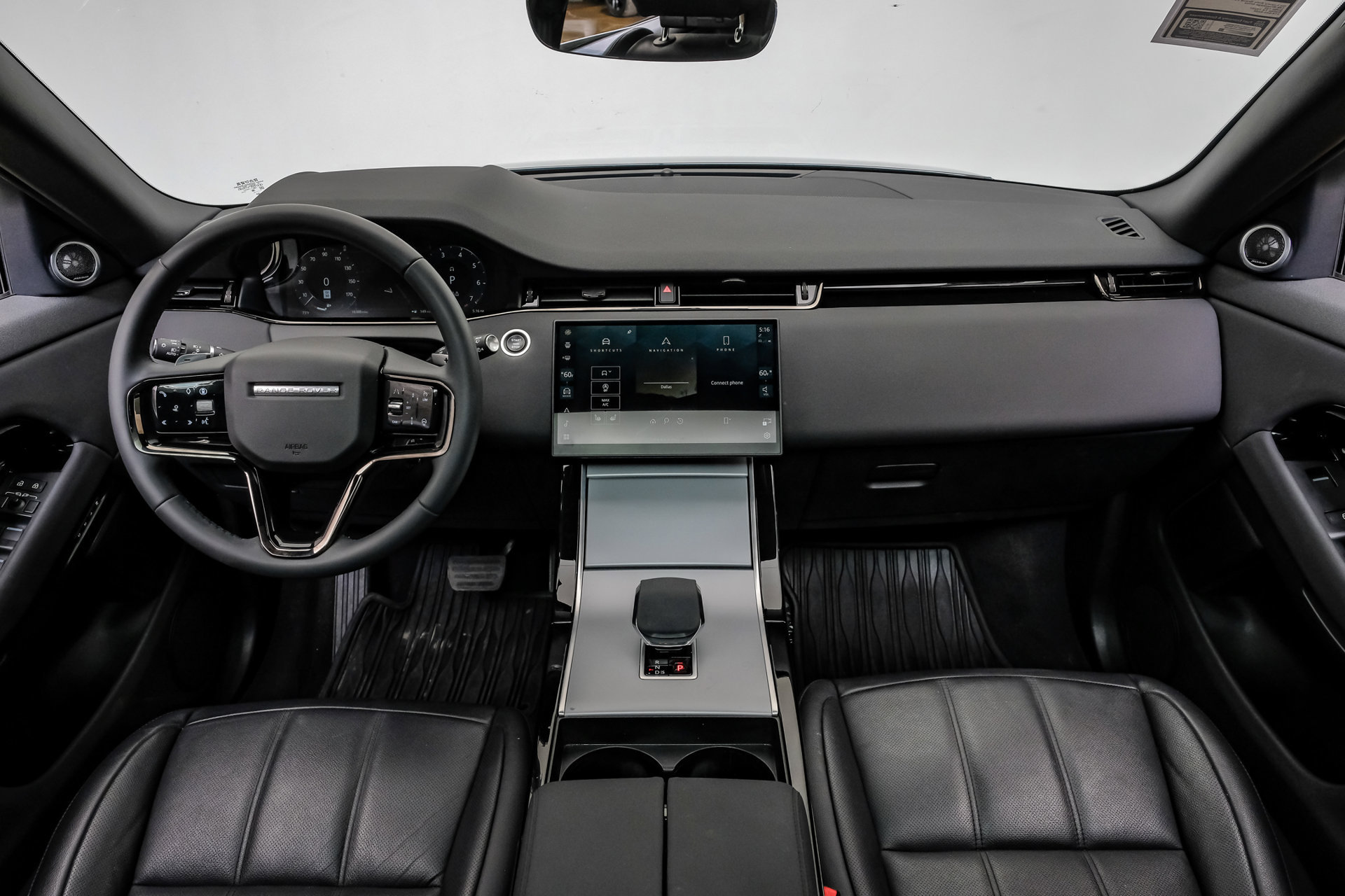 Used 2024 Land Rover Range Rover Evoque S AWD/4WD image 19