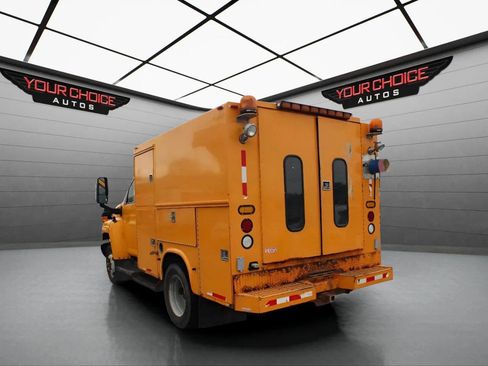 Used 2006 Chevrolet Kodiak C4500 2WD Regular Cab image 7