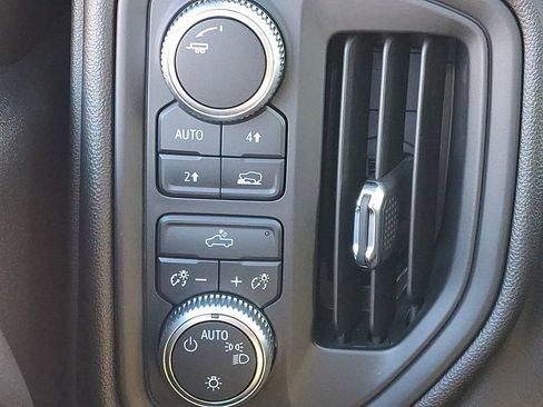 Used 2019 GMC Sierra 1500 4x4 Double Cab w/ Convenience Package image 22