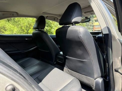 Used 2014 Lexus IS 250 image 23